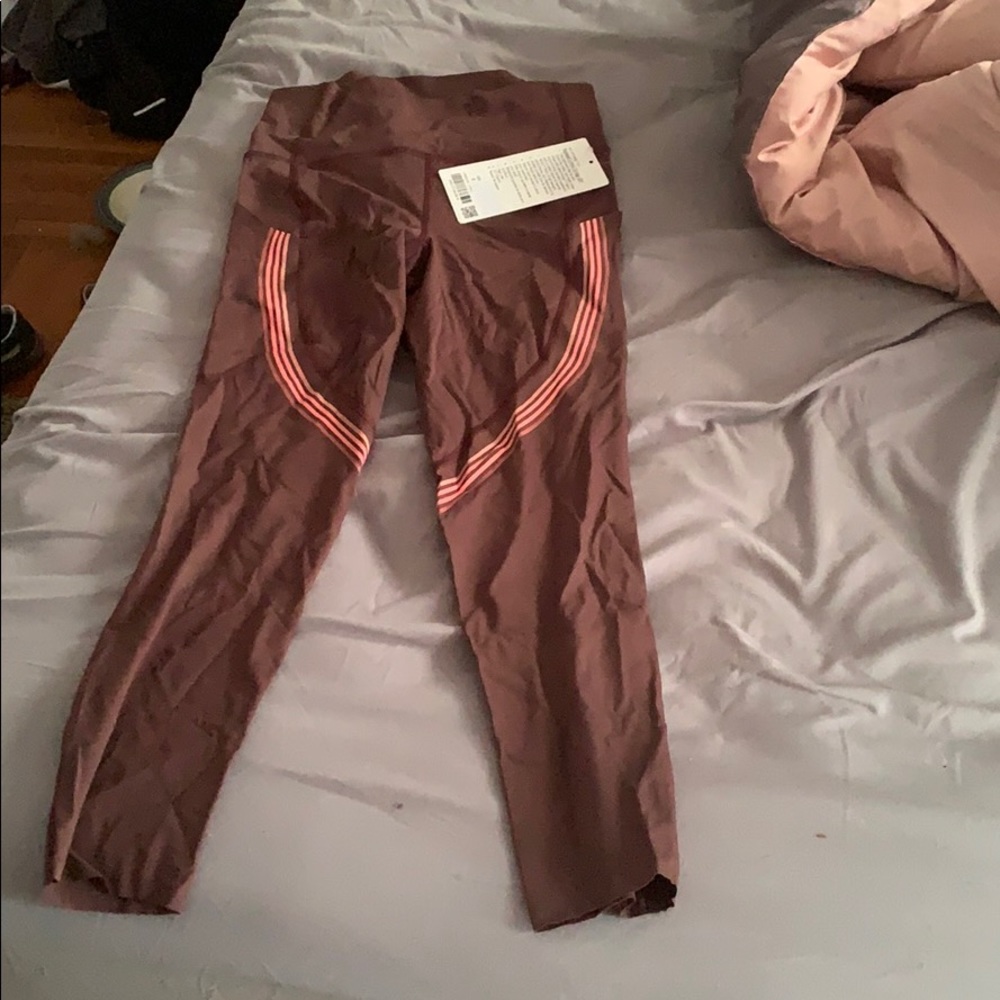 COPY - NWT Lululemon Speed Limit Crop 23’